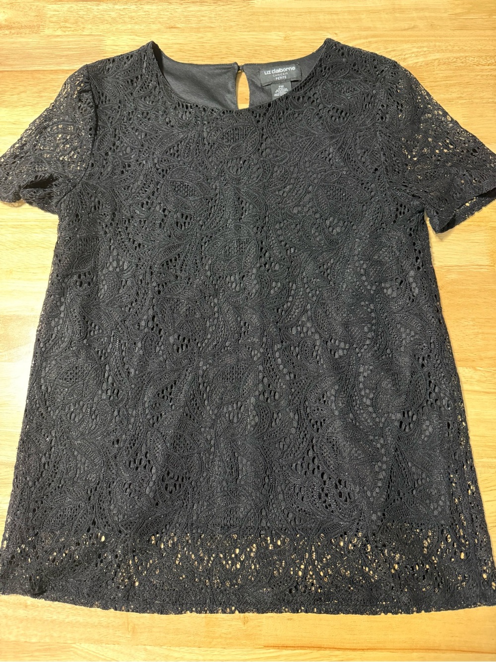 Liz Claiborne Career Women’s Petite Medium Black Lace Blouse